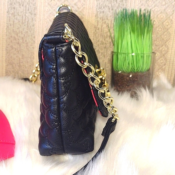 Betsey Johnson quilted Bow shoulder bag - Picture 4 of 16